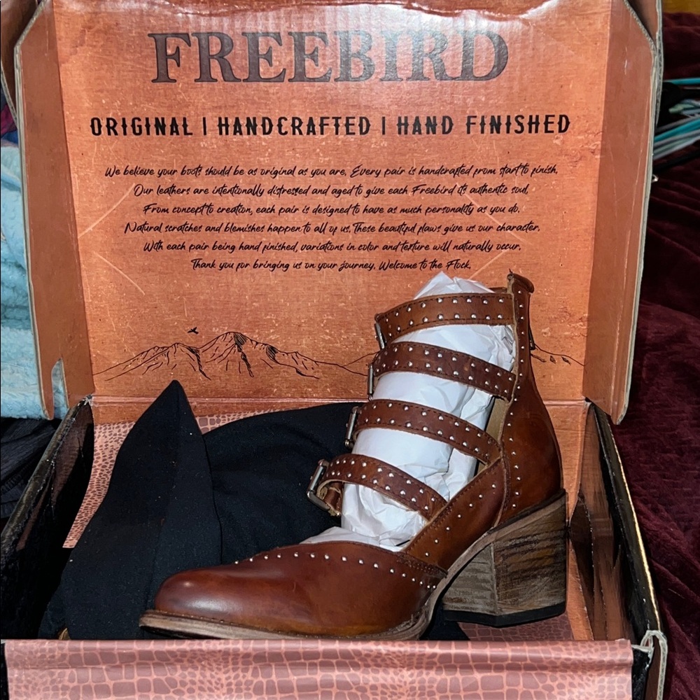 Freebird Felicity - Strappy Ankle Booties - Picture 5 of 8